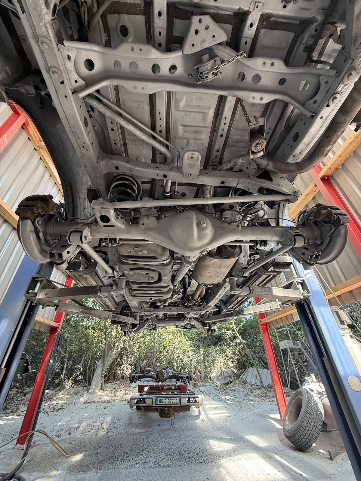 The same 4×4 rear underside after shotblasting and coating